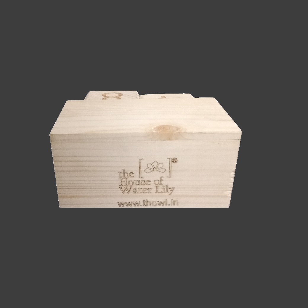 Calendar Adjustable Day and Month Pinewood Table Top (7)