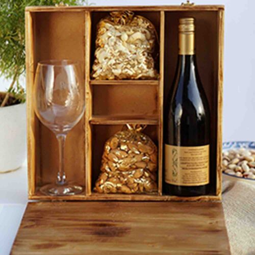 Hamper Box – 5 compartments, Pinewood
