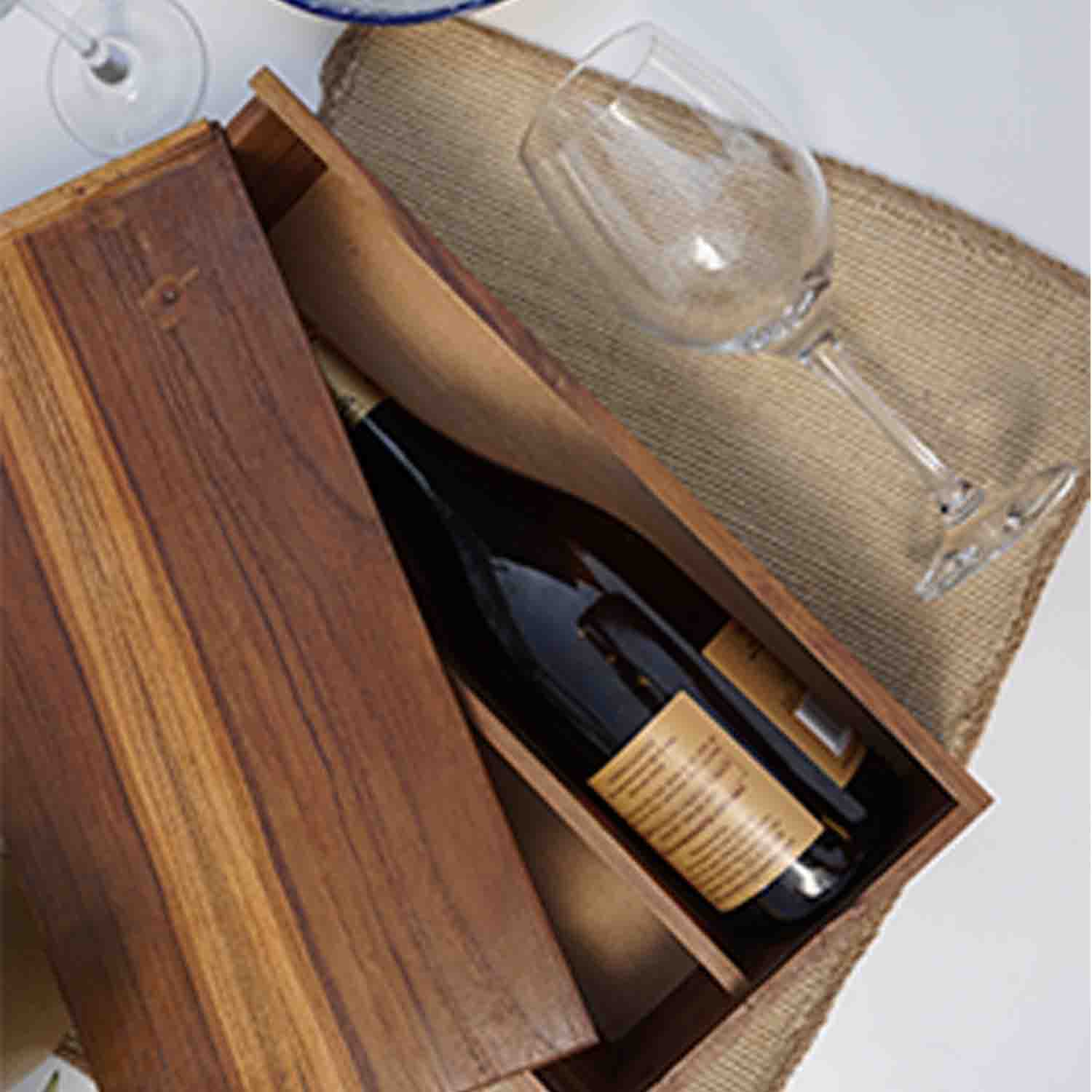 all products hotels_0047_Artiqulate Hotel Brochure (3)-19